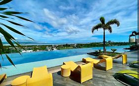 Mactan Newtown Condo With Pool Access