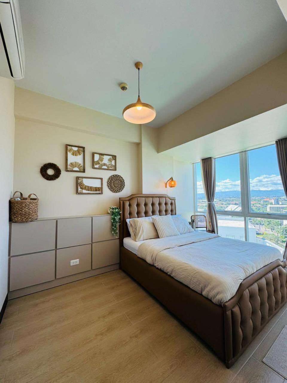 Mactan Newtown Condo With Pool Access Île de Mactan Extérieur photo